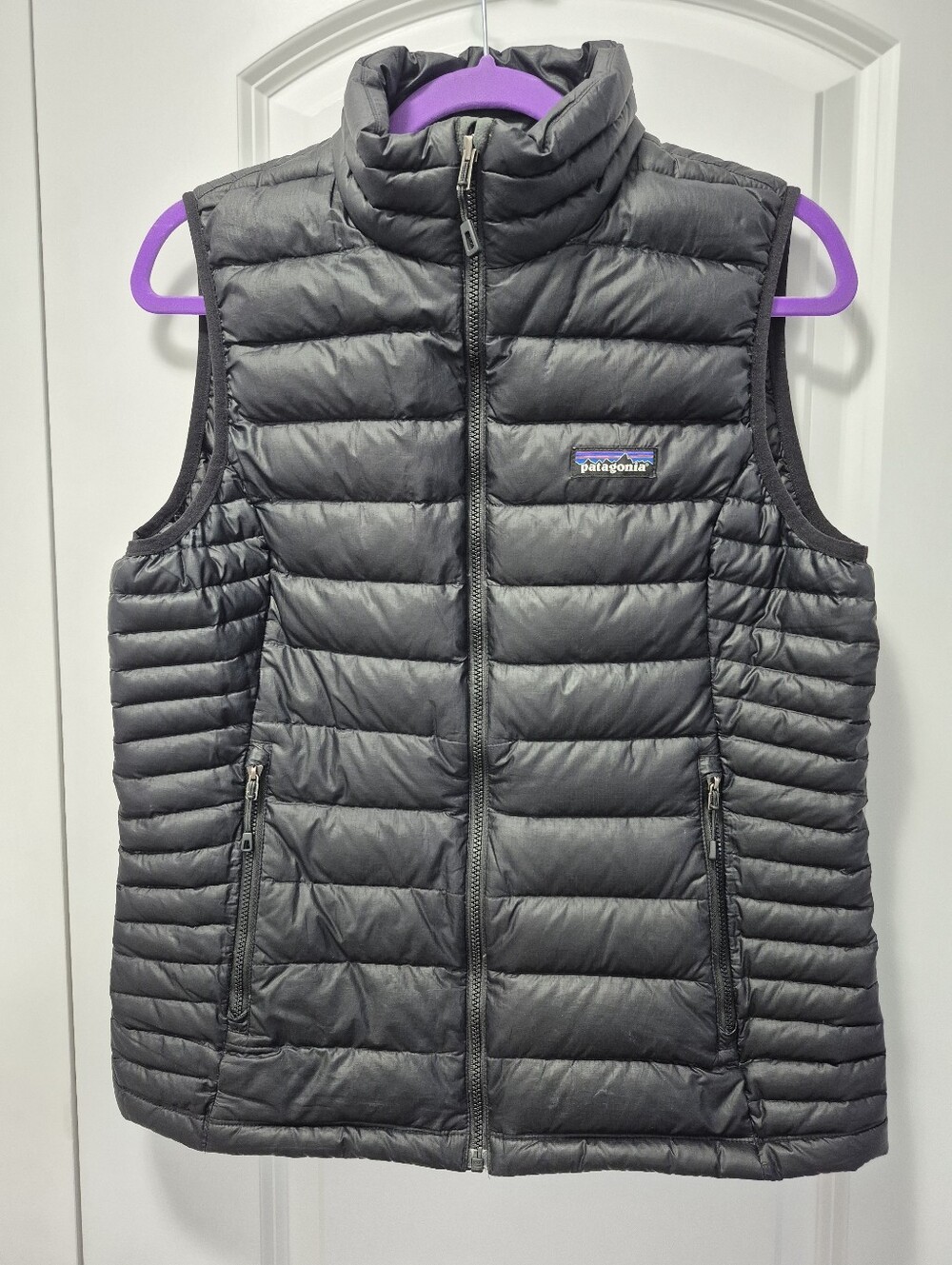 Patagonia Women's Down Sweater Vest in black, Medium
